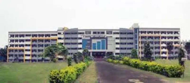 R Sankar Memorial SNDP Yogam Arts & Science College, Koyilandy