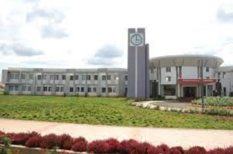 SB Patil Shiragumpi PU College